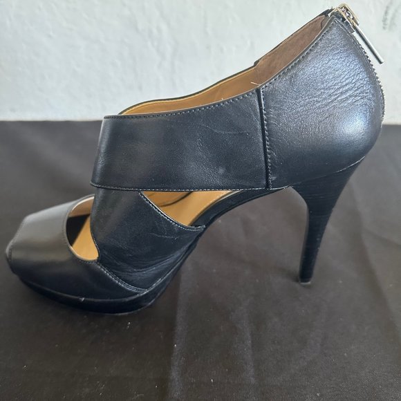 Michael Kors platform heel - Picture 6 of 8